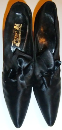 M393M Super c 1900 Black Silk Shoes
